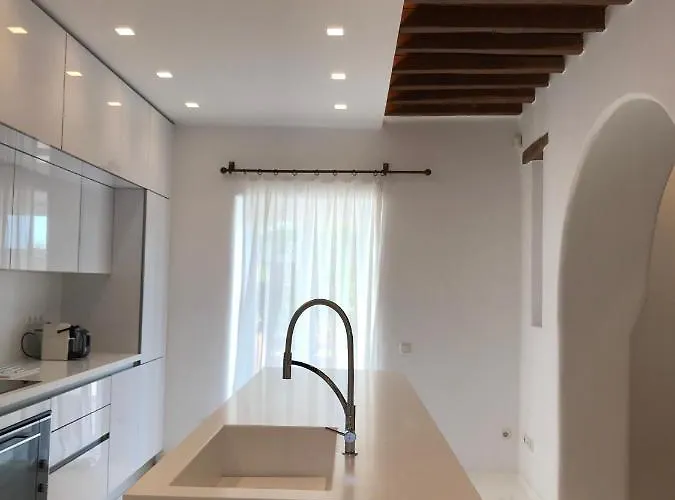 Βίλα Alessandra With Massive Pool By Diles Mykonos Town