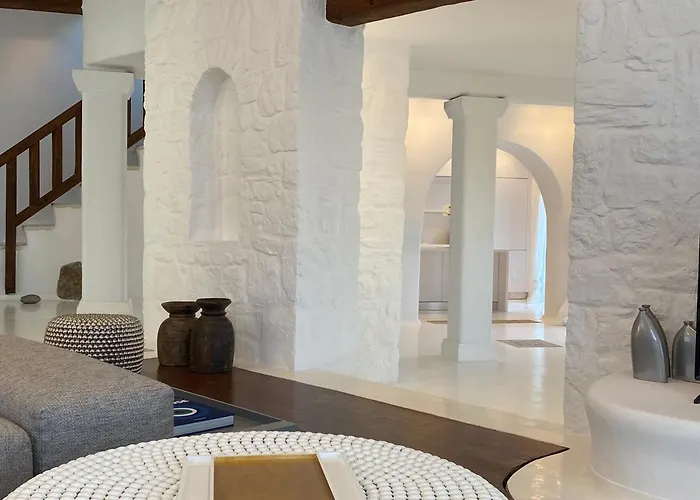 Βίλα Alessandra With Massive Pool By Diles Mykonos Town