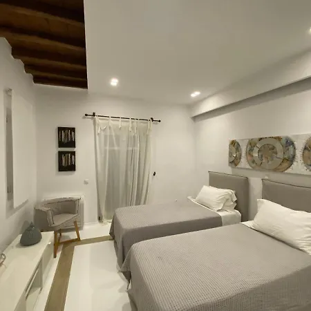 Villa Alessandra With Massive Pool By Diles